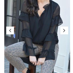 BB Dakota true romance black blouse